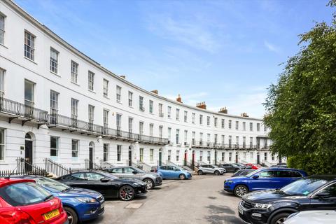 5 bedroom townhouse for sale, Royal Crescent, Cheltenham, England, GL52, GL50