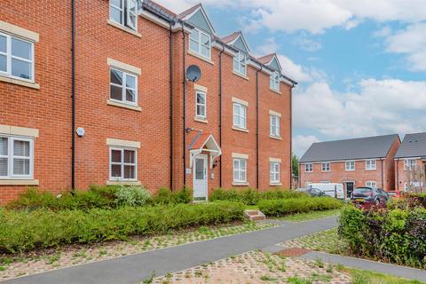 2 bedroom flat to rent, 17 Escelie Way, Birmingham B29