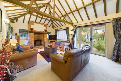 3 bedroom barn conversion for sale, Norwich Road, Holverston (Close to Rockland St. Mary), Norwich