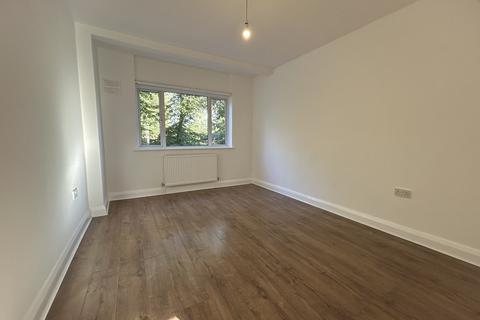 2 bedroom apartment for sale, Lordship Lane, London N17