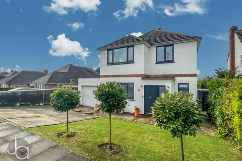 The Close, Frinton-on-Sea