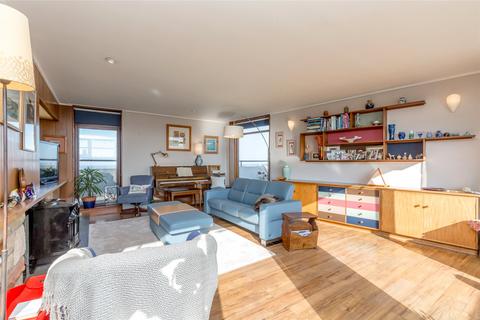 4 bedroom penthouse for sale, Ravelston House Park, Edinburgh, Midlothian