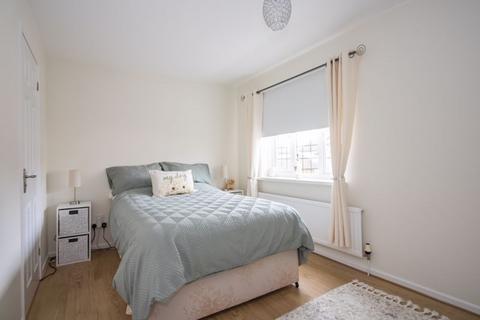 56 Brockhill Way, Penarth, CF64 5QD