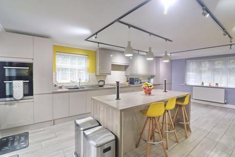 12 Grosvenor Close, Worsley, Manchester, M28 3RZ