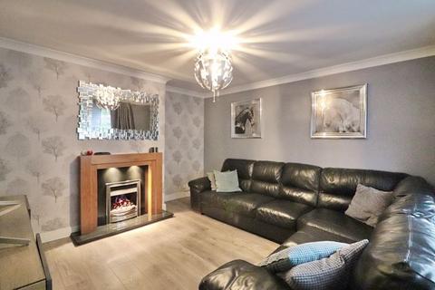 12 Grosvenor Close, Worsley, Manchester, M28 3RZ