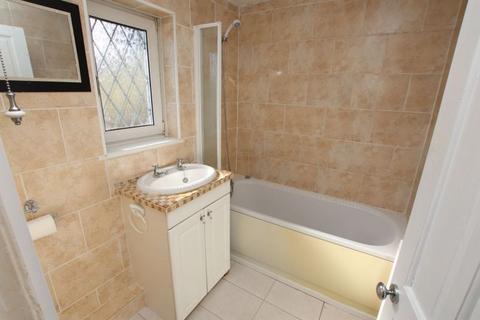 61 Cambridge Road, Grimsby, DN34 5EB