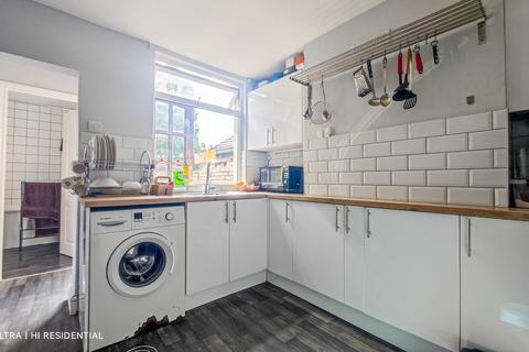 32 Brewery Road, London, SE18 7PT