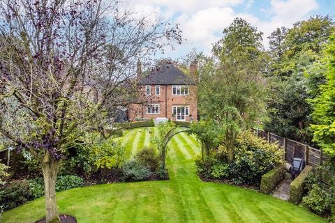 3 bedroom detached house for sale, 6 Woodland Avenue, Nantwich