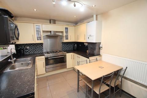 2 bedroom terraced house for sale, Entwisle Road, Rochdale OL16