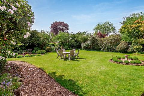 Woodcot Abinger Lane, Abinger Common, Dorking, RH5 6JF
