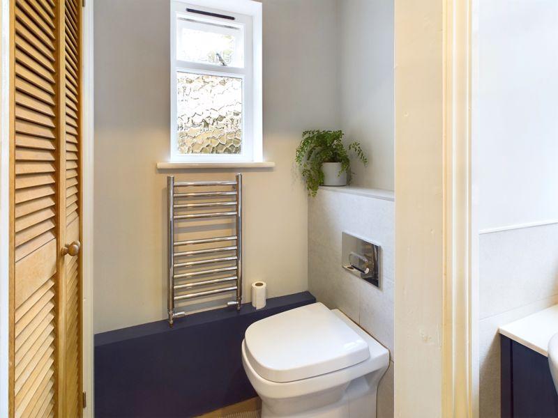 Bathroom wc