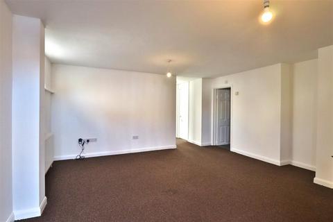 2 bedroom flat to rent, Colebrook Road, Southwick, BN42