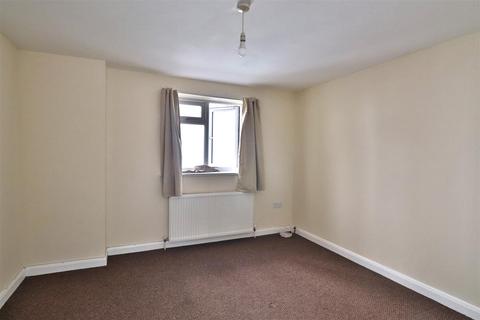 2 bedroom flat to rent, Colebrook Road, Southwick, BN42