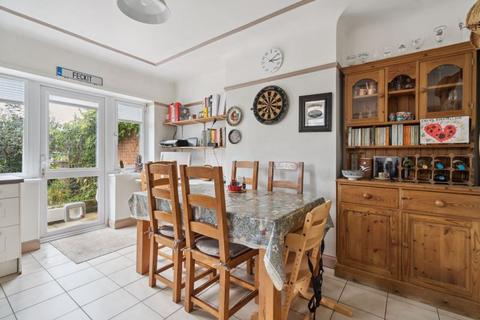 96 Ribblesdale Avenue, Northolt, UB5 4NH