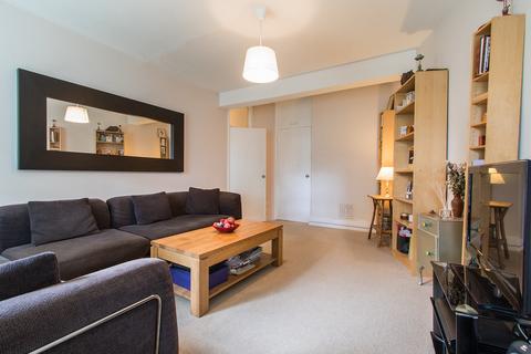 2 bedroom apartment to rent, Archer House, Vicarage Crescent