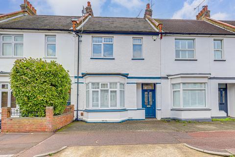 3 bedroom terraced house for sale, Lymington Avenue, Leigh-on-sea, SS9