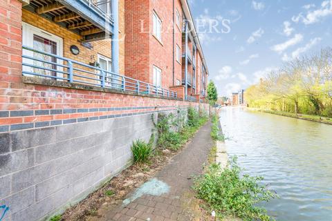 2 bedroom apartment to rent, Hartington Street, Loughborough, LE11