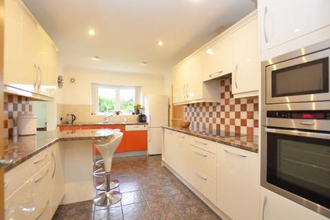 4 bedroom detached bungalow for sale, CHURSTON CLOSE GALMPTON BRIXHAM