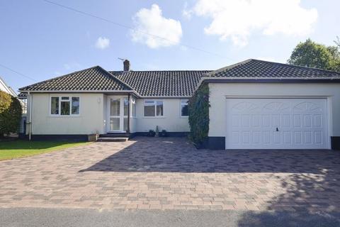 4 bedroom detached bungalow for sale, CHURSTON CLOSE GALMPTON BRIXHAM