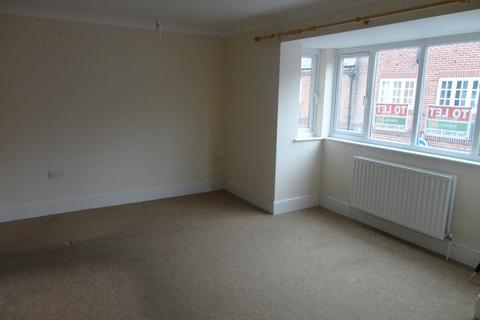 2 bedroom apartment to rent, Rosali House, Trafalgar Road