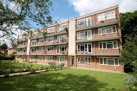 2 bedroom property to rent, Woodville Gardens, Lovelace Road, Surbiton, KT6