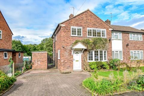 3 bedroom semi-detached house for sale, Cresswell Road, Chesham