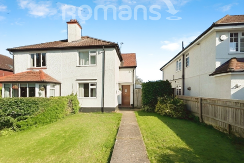 3 bedroom semi-detached house to rent, Stroud Farm Road