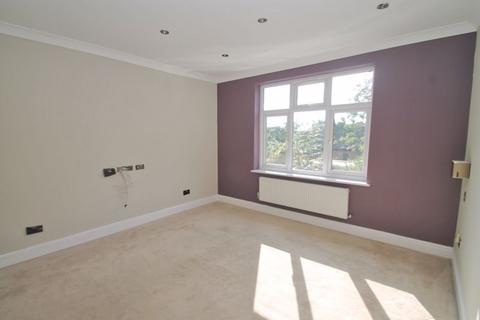 17 South Hill Grove, Harrow, HA1 3PR