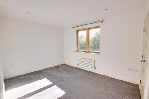 2 bedroom apartment to rent, Bythesea Road, Trowbridge