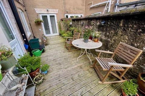 30 Greenfield, Rhosddu, Wrexham, LL11 2NR
