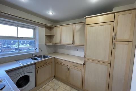 2 bedroom flat to rent, Gatekeeper Chase, Gillingham