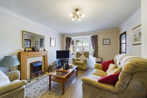 3 bedroom detached house for sale, Fielding Drive, Aylesford