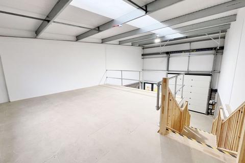 Industrial park to rent, Commerce Park, Frome