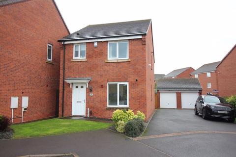 3 bedroom detached house for sale, Pullman Drive, Kingswinford DY6