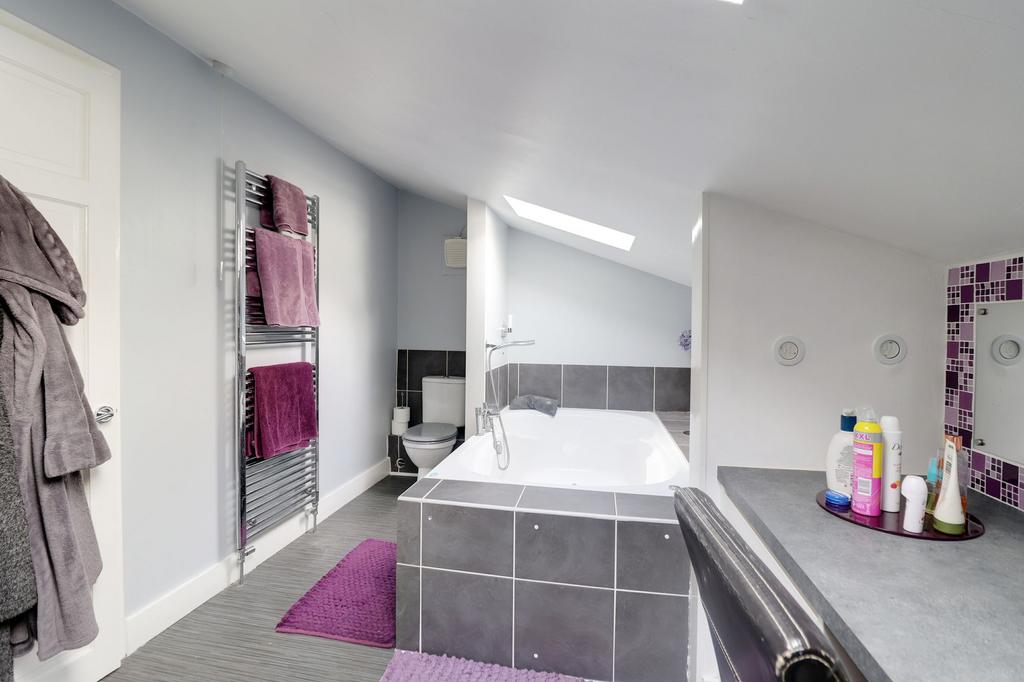 Bedroom 1 En-Suite