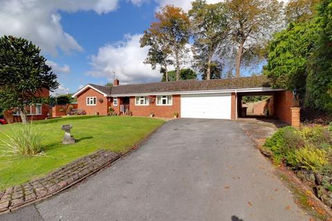 3 bedroom detached house for sale, Shepherds Fold, Stafford ST17