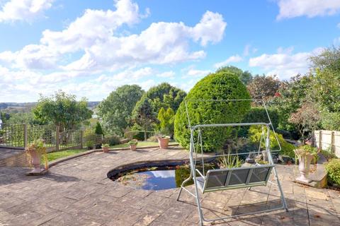 3 bedroom detached house for sale, Shepherds Fold, Stafford ST17