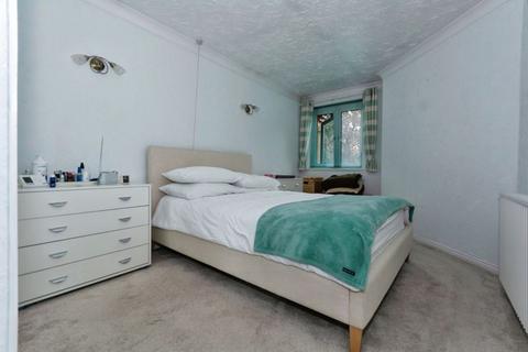 1 bedroom retirement property for sale, Wake Green Road, Birmingham B13