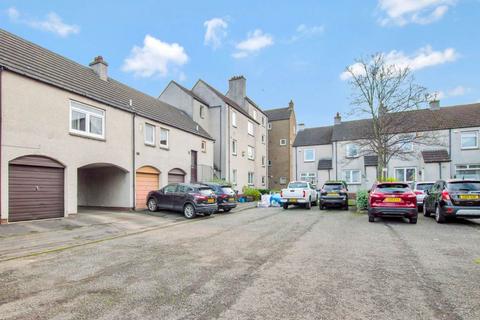 2 bedroom flat to rent, South Gyle Road, Gyle, Edinburgh