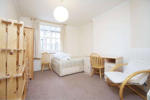 1 bedroom apartment for sale, Thanet Street, London