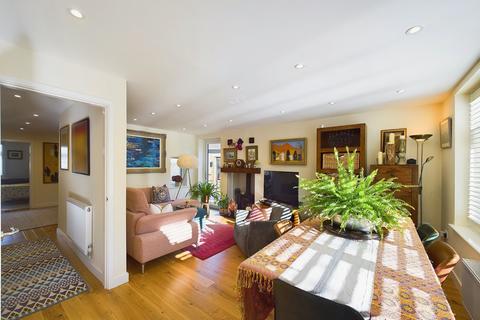 7 Ellis Road, Worcester, WR2 4AH