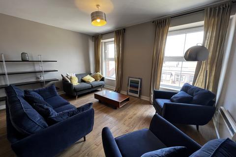 2 bedroom flat to rent, Wellington Street, Leeds, West Yorkshire, UK, LS1