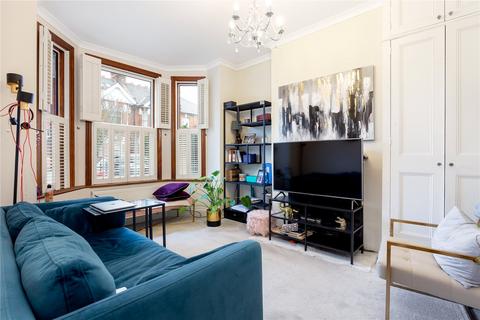 2 bedroom maisonette to rent, Valetta Road, London W3