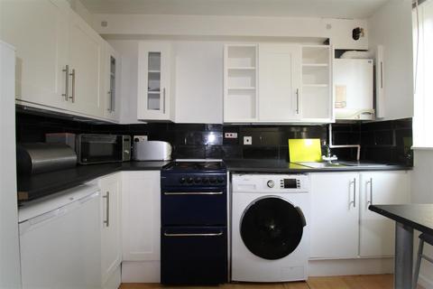 1 bedroom flat for sale, Barton Close, London