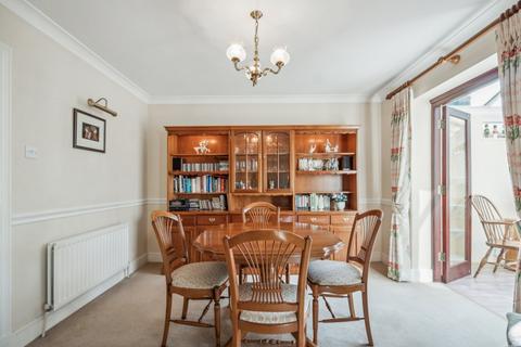 3 bedroom end of terrace house for sale, The Chyne, Gerrards Cross, Buckinghamshire