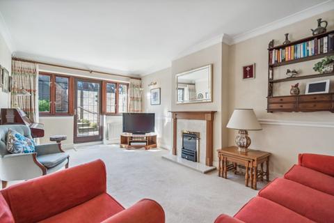 3 bedroom end of terrace house for sale, The Chyne, Gerrards Cross, Buckinghamshire