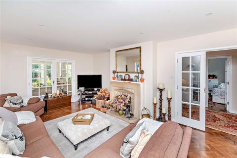 5 bedroom detached house for sale, Castle Grove, Newbury, Berkshire, RG14