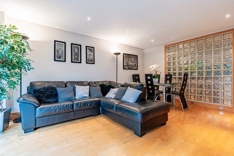 2 bedroom flat for sale, The Panoramic, Bristol BS1