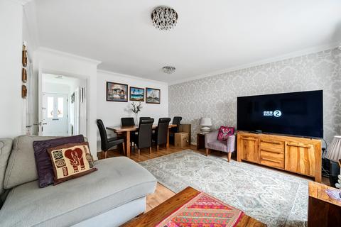7 Stoney Bridge Drive, Waltham Abbey, EN9 3SF