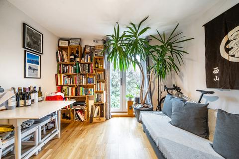 Studio for sale, Warwick Road, London